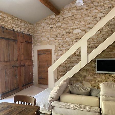 Appartement Cecile - Campagne Avec Piscine Commune - Eyragues Екстериор снимка