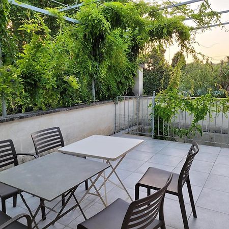 Appartement Cecile - Campagne Avec Piscine Commune - Eyragues Екстериор снимка